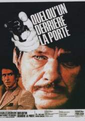 Cartel de Alguien detrás de la puerta