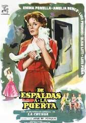 De espaldas a la puerta